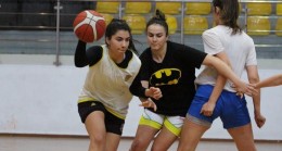 BEYKOZ BASKETBOL KIZLARI KADIKÖY BASKETBOL HAZIRLIKLARINA DEVAM ETTİ