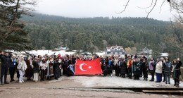 BEYKOZLU KADINLAR 5 ARALIK KADIN HAKLARI GÜNÜ’NDE DOĞAYLA KUCAKLAŞTI