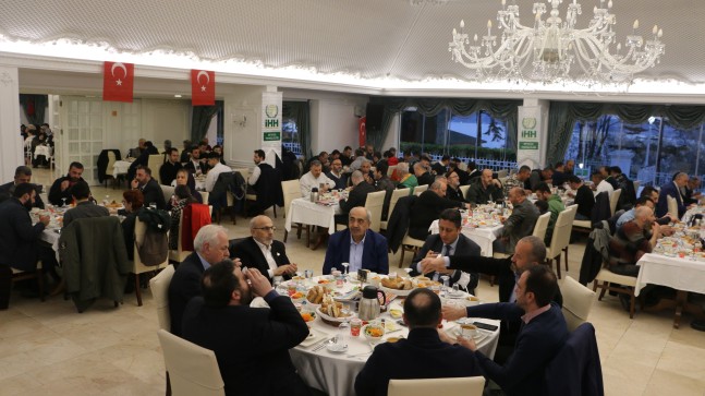 İHH’dan Beykozlu ihtiyaç sahipleri yararına iftar düzenledi