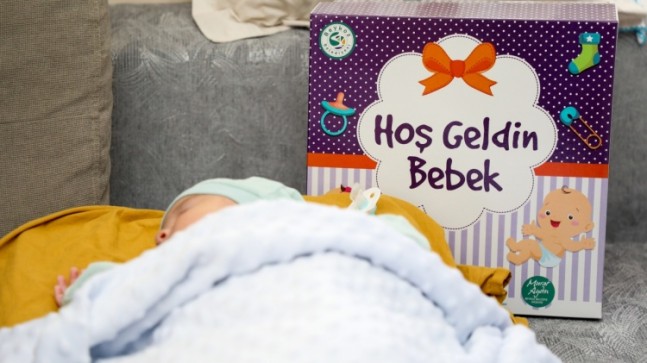 BEYKOZLU BEBEKLER “HOŞ GELDİN” HEDİYELERİYLE KARŞILANIYOR