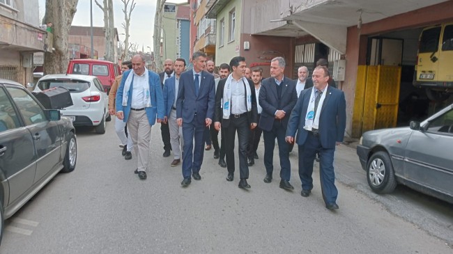 İYİ Parti ‘Anlat İstanbul’ çalışmasıyla Beykoz’a çıkarma yaptı